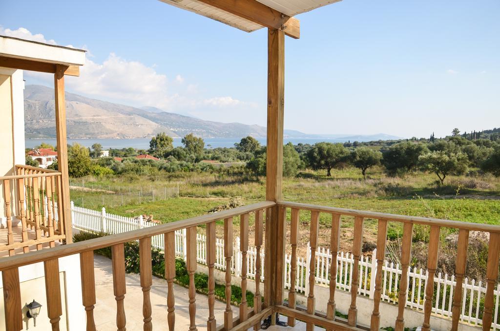 Ermolaos Hillside Villas Lixouri Exteriör bild